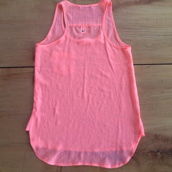 Tank top - Picture 3 of 3
