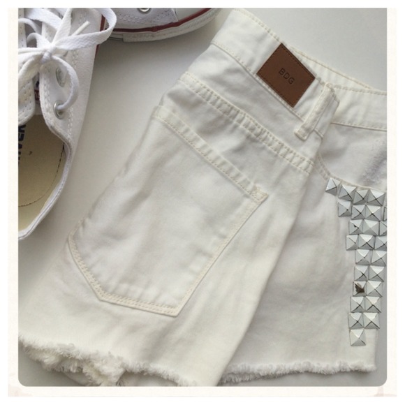 💓 Urban outfitter BDG High RISE Shorts 💓 - Picture 2 of 4