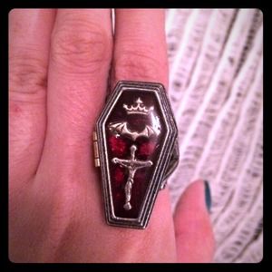 Coffin Ring