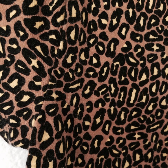 Cheetah Pattern Top - Picture 4 of 4