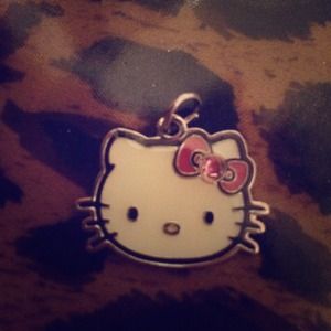 Hello kitty pendant