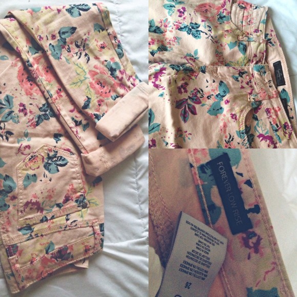 Floral Crop Skinny Jeans - Jessica Simpson