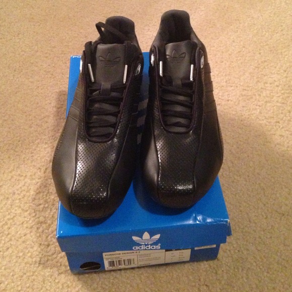 🚫SOLD🚫Men's Adidas Porsche Design shoe