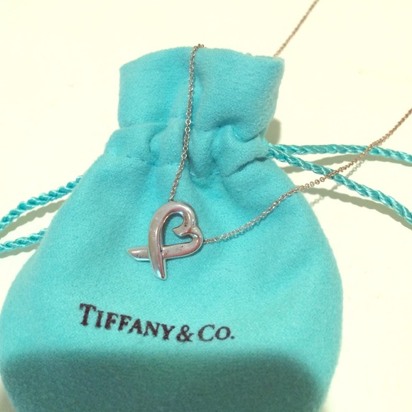 Tiffany's Palmoa Picasso loving heart necklace