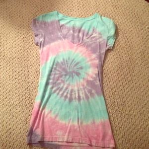 TYE DYE T-SHIRT