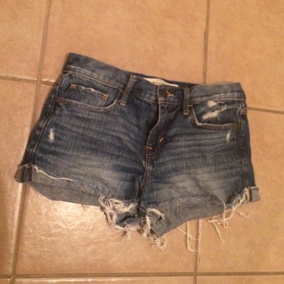 Abercrombie Jean Shorts - Picture 1 of 3
