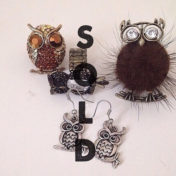 Random accessories - Picture 2 of 2