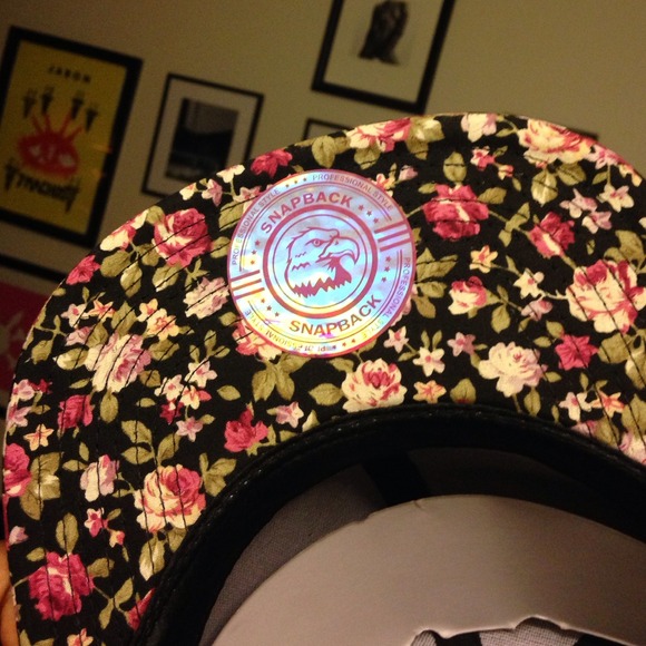 Never Worn- Trending new and fun floral "SnapBack" - Picture 2 of 2
