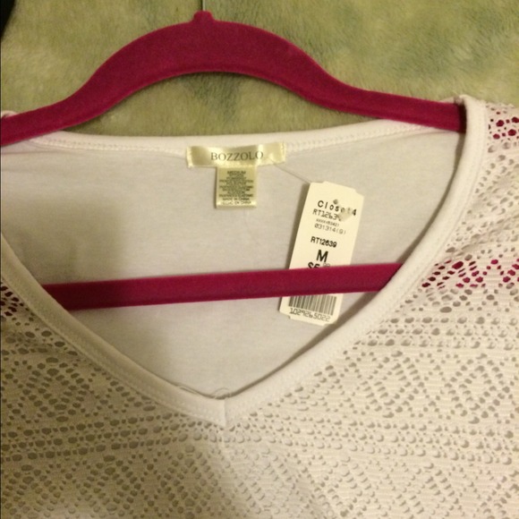 ❌Sold in a Bundle❌White Front Lace Crop Top 💙 - Picture 2 of 2