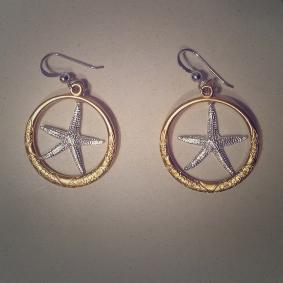 silver starfish earrings
