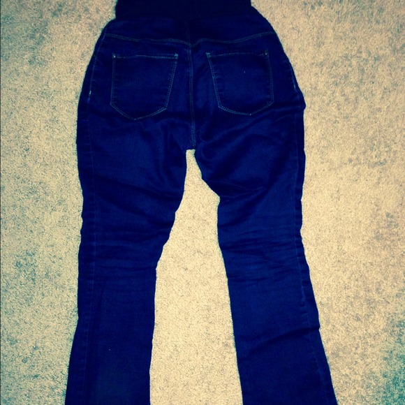 Maternity Jeans NWOT - Picture 2 of 3