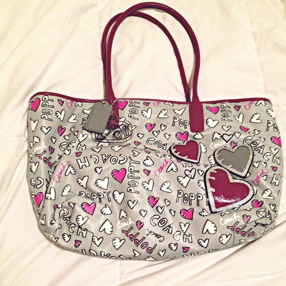 Coach Poppy Hearts Tote