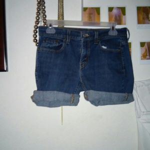 Cuffed shorts