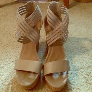 Steve Madden Wedges