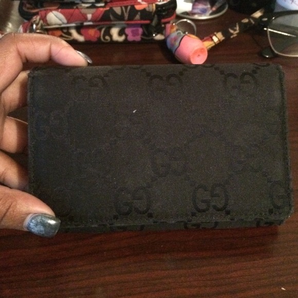 VINTAGE GUCCI WALLET