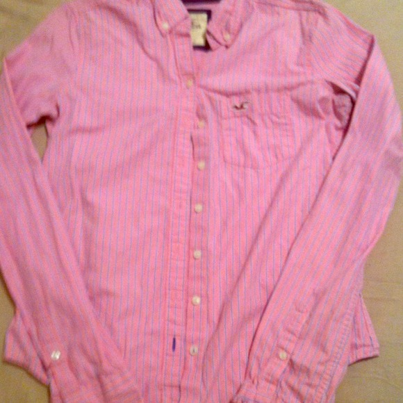 Long sleeve pink hollister shirt