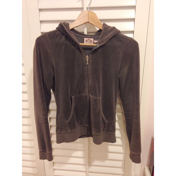 juicy couture gray track jacket "c'est la juicy"