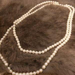 Fake Pearl Necklace