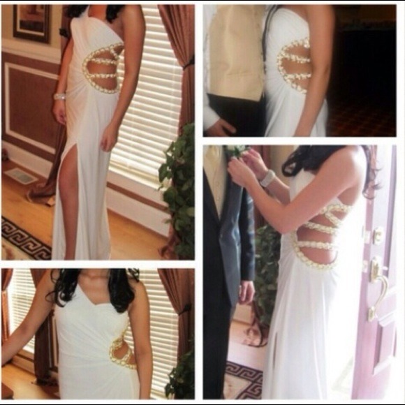 ❗️SOLD❗️Greek Goddess Inspired Gown - Picture 3 of 3