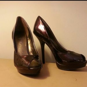 Fergie open toe platform heel pump brown
