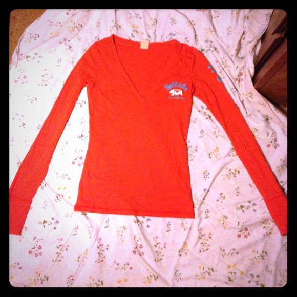 Hollister Orange and Blue Long-sleeved V-neck