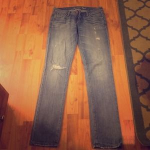 Distressed skinny AE Jeans