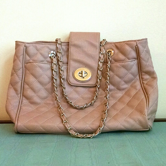 ALDO Handbags - NWOT Aldo Bag w/ Chain Handles