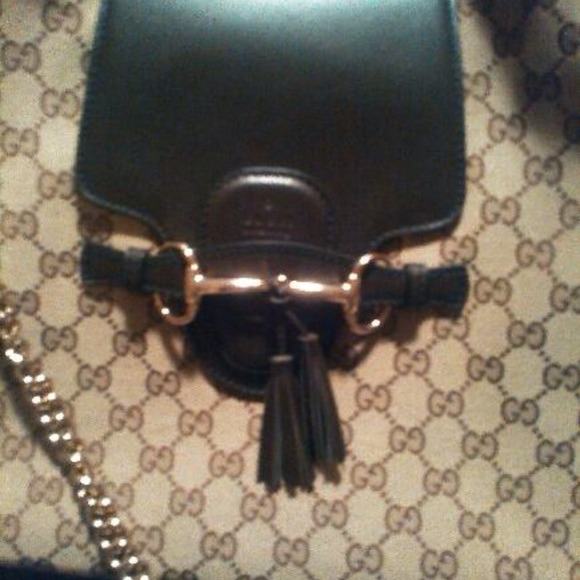 Authentic Gucci - Picture 2 of 4