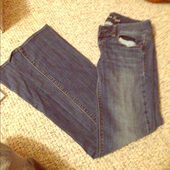 American Eagle Flare Jeans