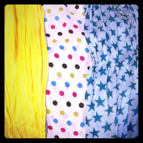■1 Day Price Cut■ Bundle of Three Scarves