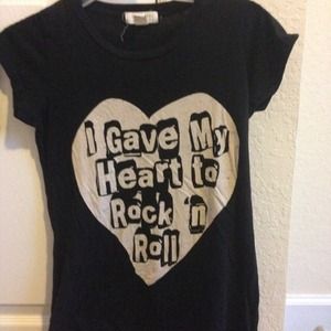 I gave my heart to rock n roll tee