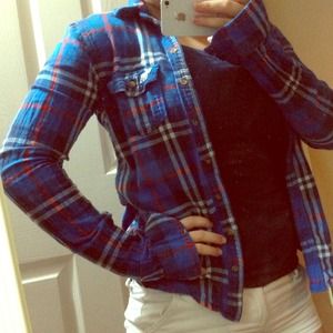 ABERCROMBIE PLAID SHIRT 💙