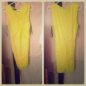 Bebe yellow twisted bondice dress