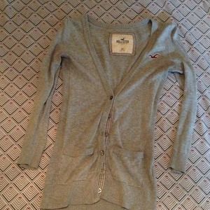 LIGHT GRAY HOLLISTER CARDIGAN