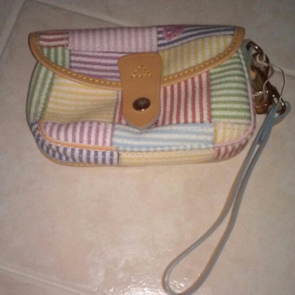 Dooney&Bourke Clutch