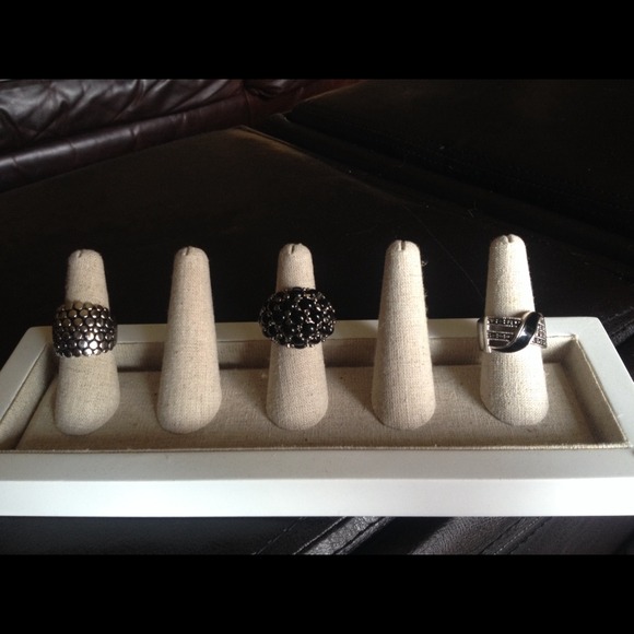 Lia Sophia Ring! - Picture 2 of 4