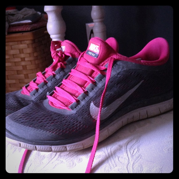 Nike free runs