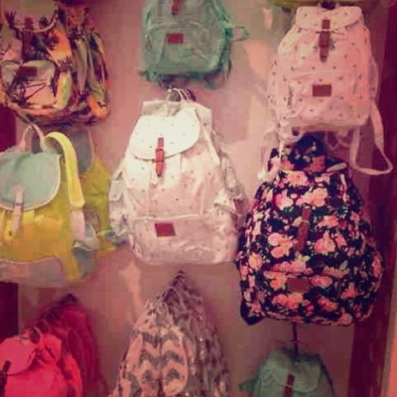 VICTORIAS SECRET BACKPACK