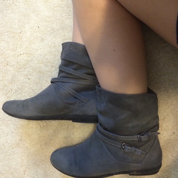 Gray little booties!