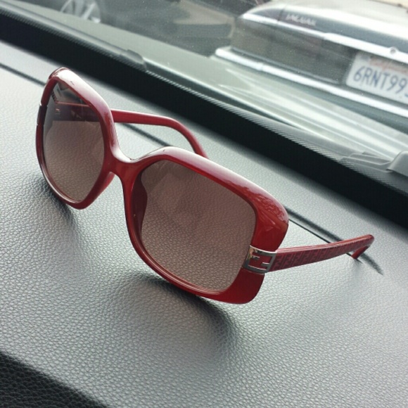 SOLD!! Fendi FS 5170 Oversize Sunglasses