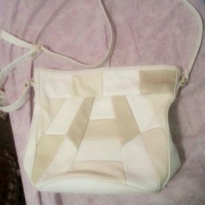 Baige & white side purse