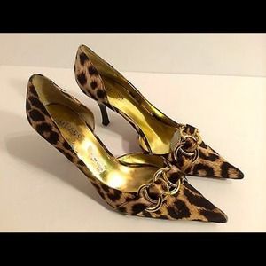 Guess high heel shoe size 8.5