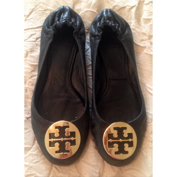 **SOLD** Tory Burch Reva Flats