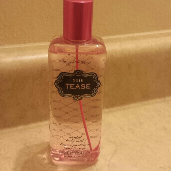 VS brand new body mist