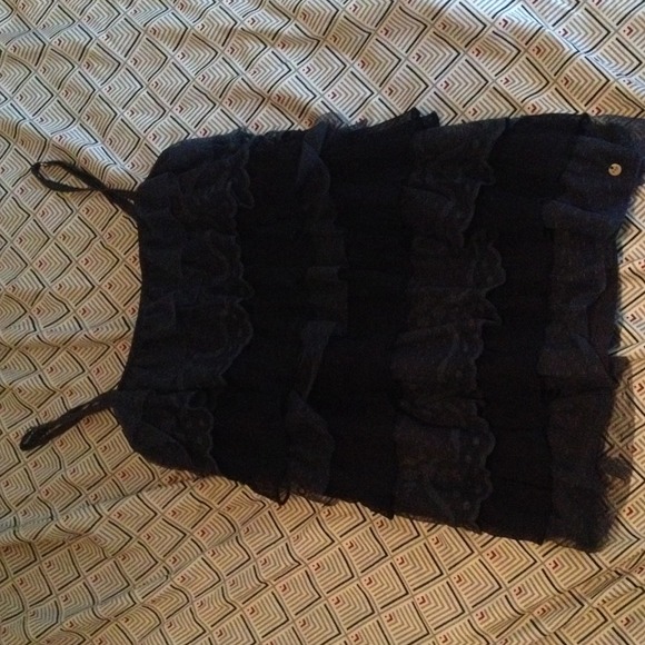 ABERCROMBIE LACEY RUFFLED TANK TOP