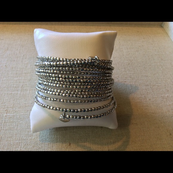 Stella & Dot Bardot Spiral Bangle