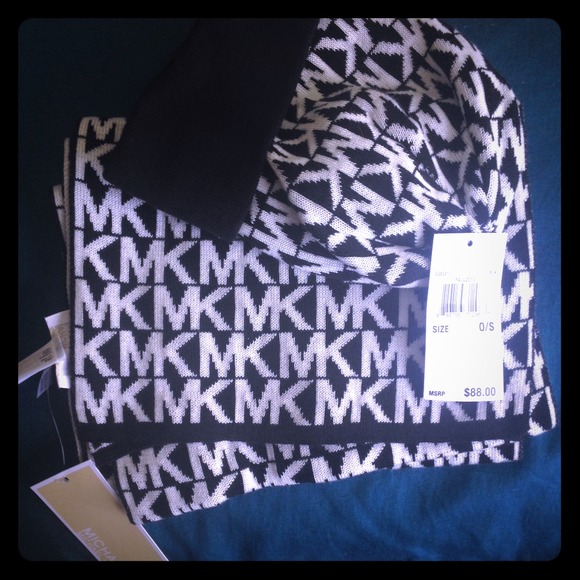 Beenie and scarf set