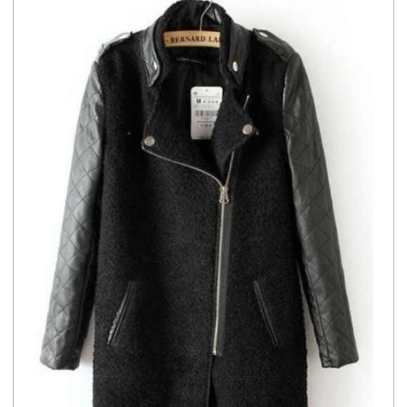 Black contrast coat