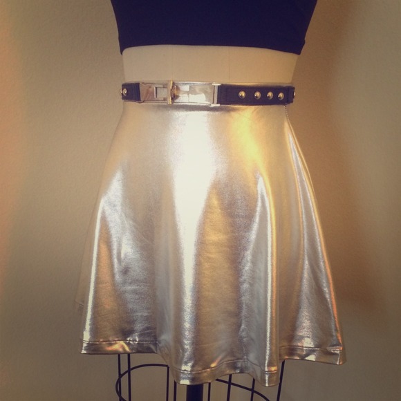 ⭐️reserved for @mhippke⭐️Silver Skater Skirt