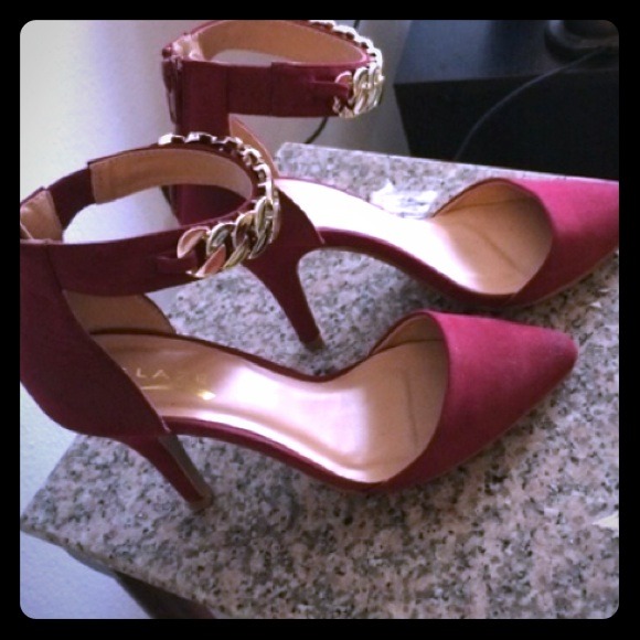 Classy red heels